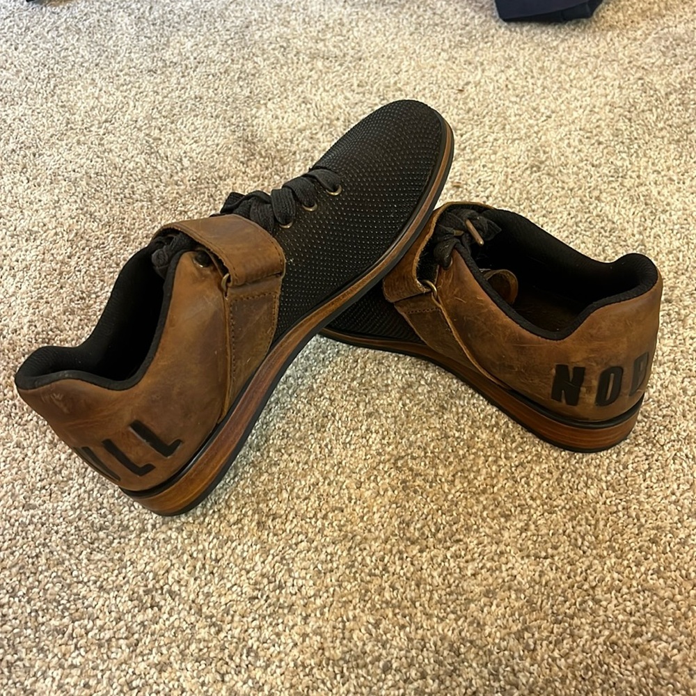 Nobull Lifters - image 1